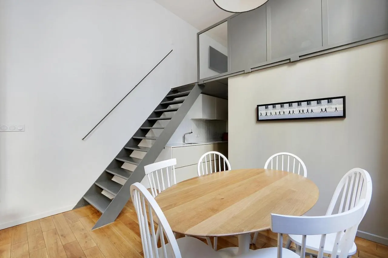 Pick A Flat'S Apartment In Upper Marais - Rue D'Hauteville Paris 0*,  França